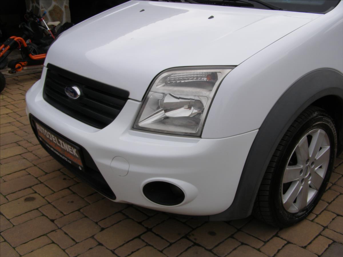ford-transit-connect-1-8 - 7