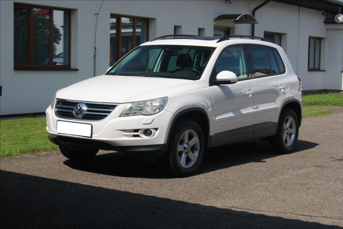 volkswagen-tiguan-2-0-tdi-103kw-4motion - 4