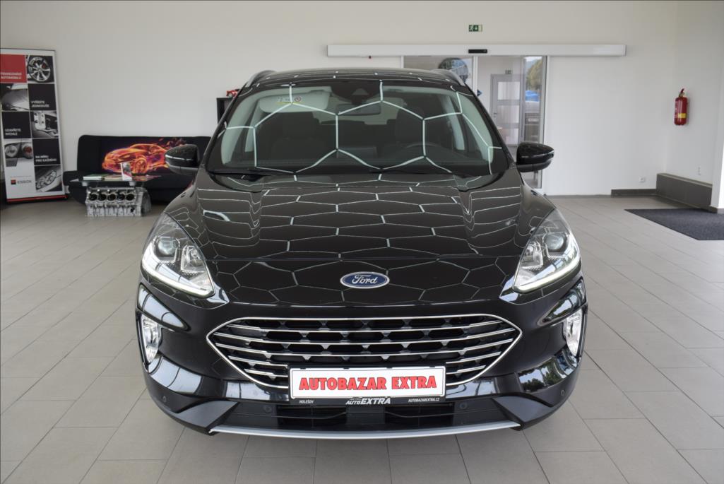 ford-kuga-1-5-i-titanium-3-roky-zaruka - 1