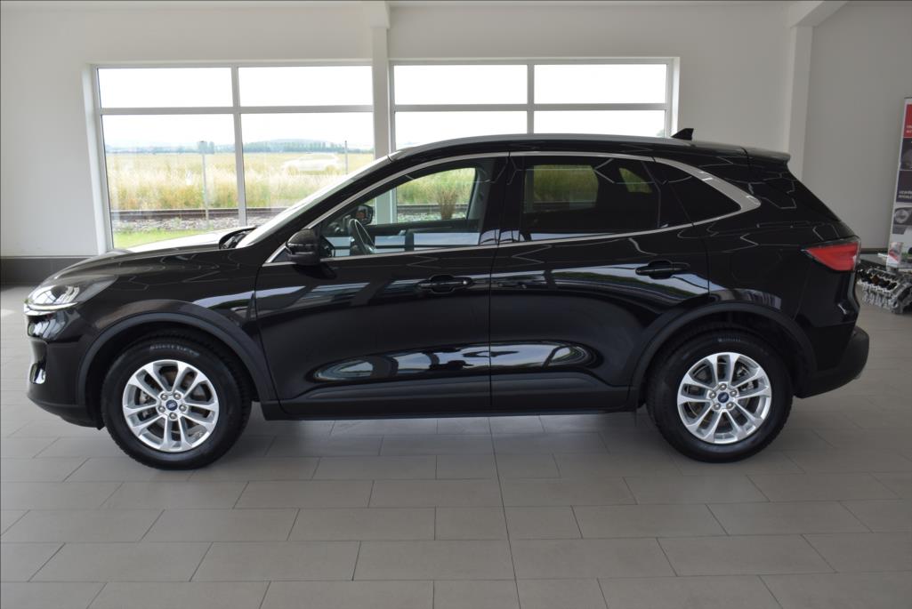 ford-kuga-1-5-i-titanium-3-roky-zaruka - 4