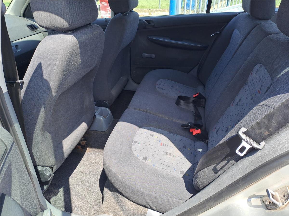 skoda-fabia-1-9-sdi - 5