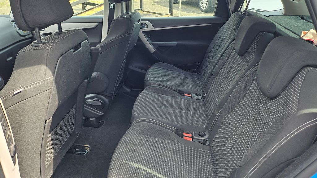 citroen-c4-picasso-1-8i - 7