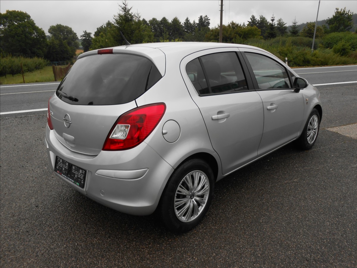 opel-corsa-1-4-64-kw-klima-serviska - 3