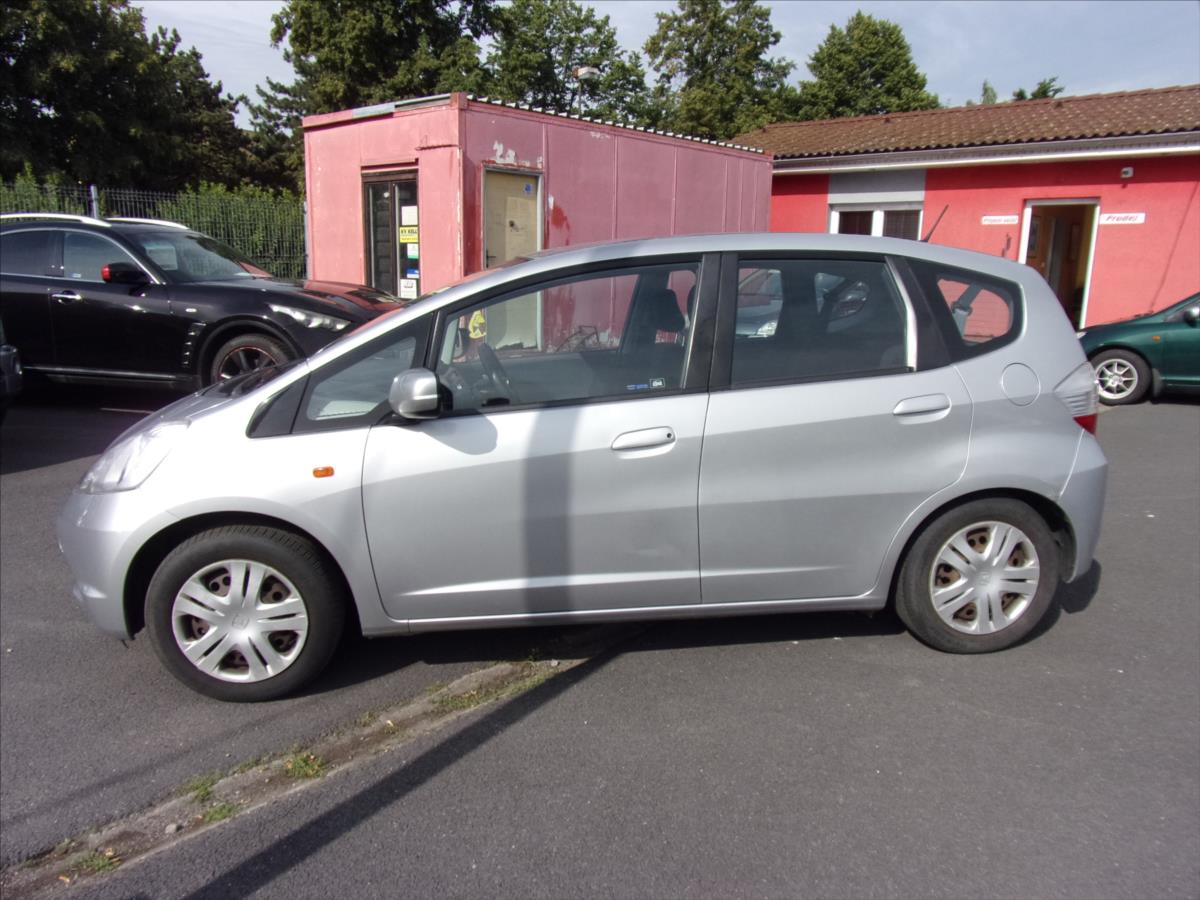 honda-jazz-1-2-i-vtec-trend - 5