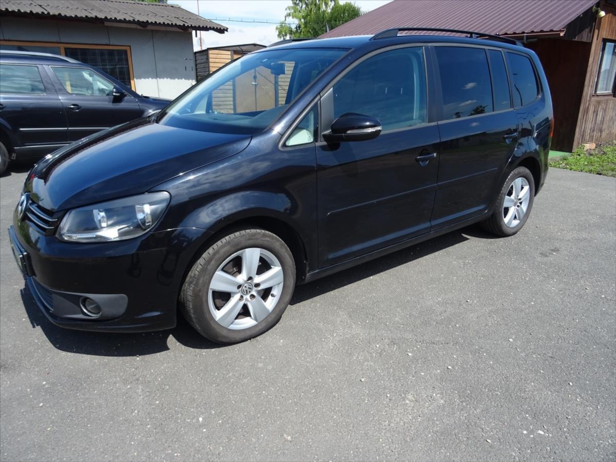 volkswagen-touran-2-0-tdi-103-kw - 4
