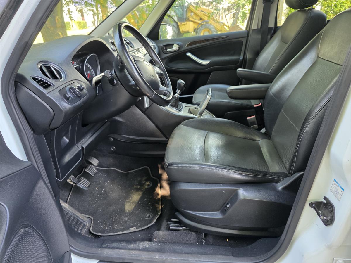 ford-galaxy-2-0-2-0tdci-96kw-ghia-7-mist-2-0tdci-96kw-ghia-7-mist - 8