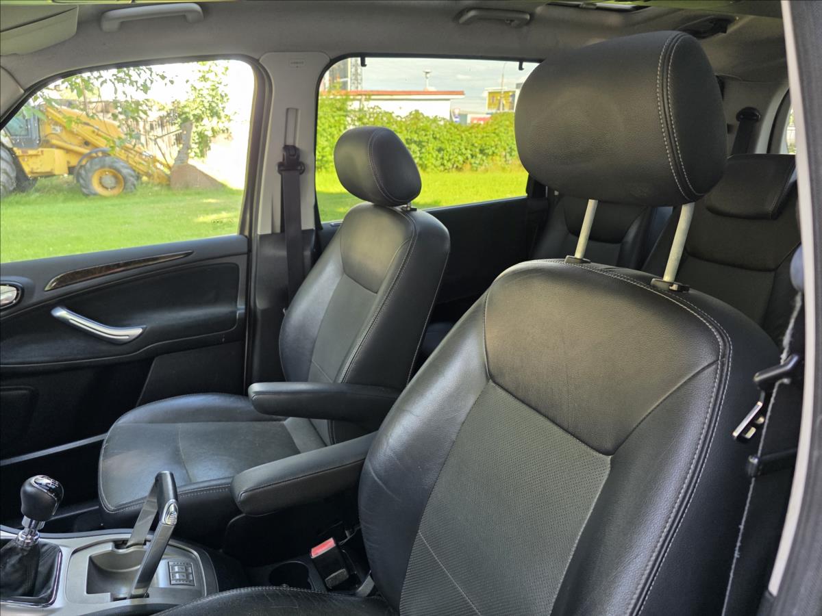 ford-galaxy-2-0-2-0tdci-96kw-ghia-7-mist-2-0tdci-96kw-ghia-7-mist - 9