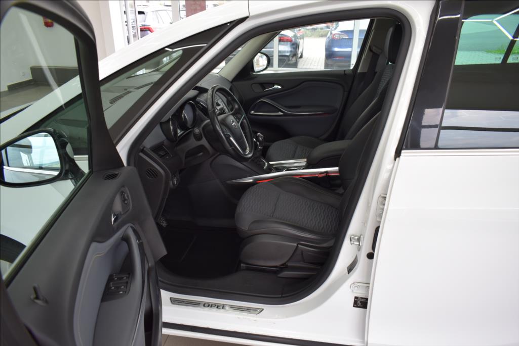 opel-zafira-2-0-ctdi-7-mist-navi-cosmo - 9