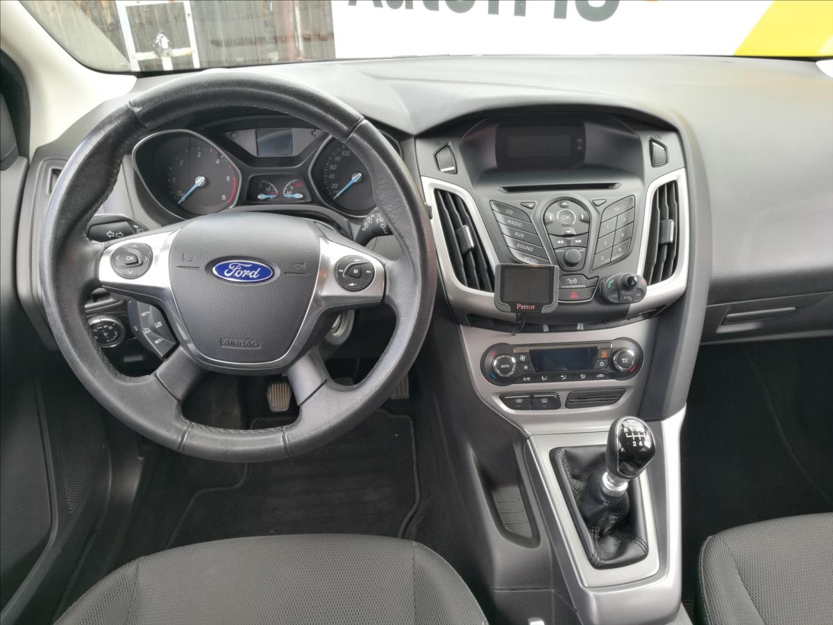 ford-focus-1-6-tdci-trend-kombi - 4