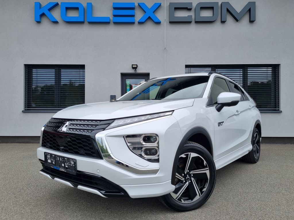 Mitsubishi 2.4 PHEV 4x4,odpočet DPH,Tažné