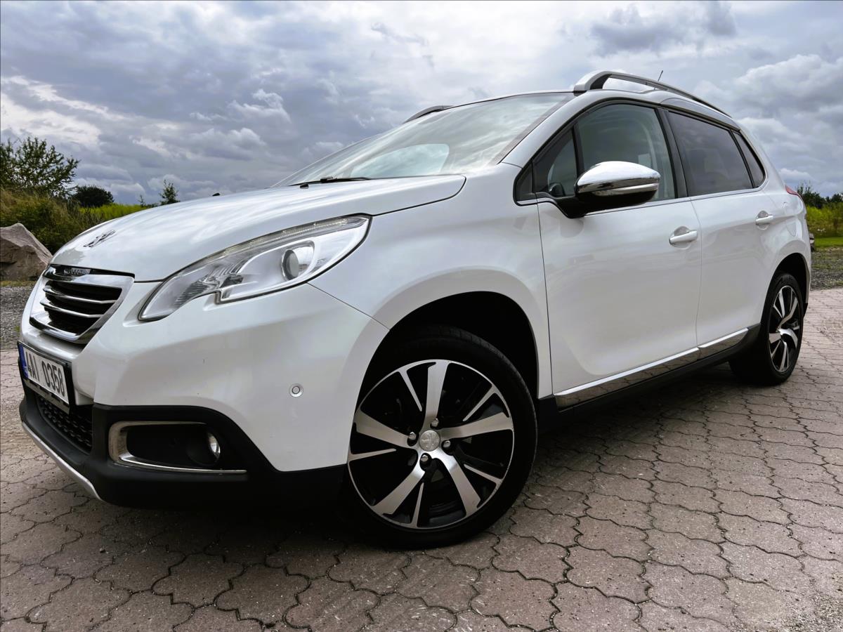 Peugeot 2008 1,6 HDi 84 kW ALLURE PANO,NAVI