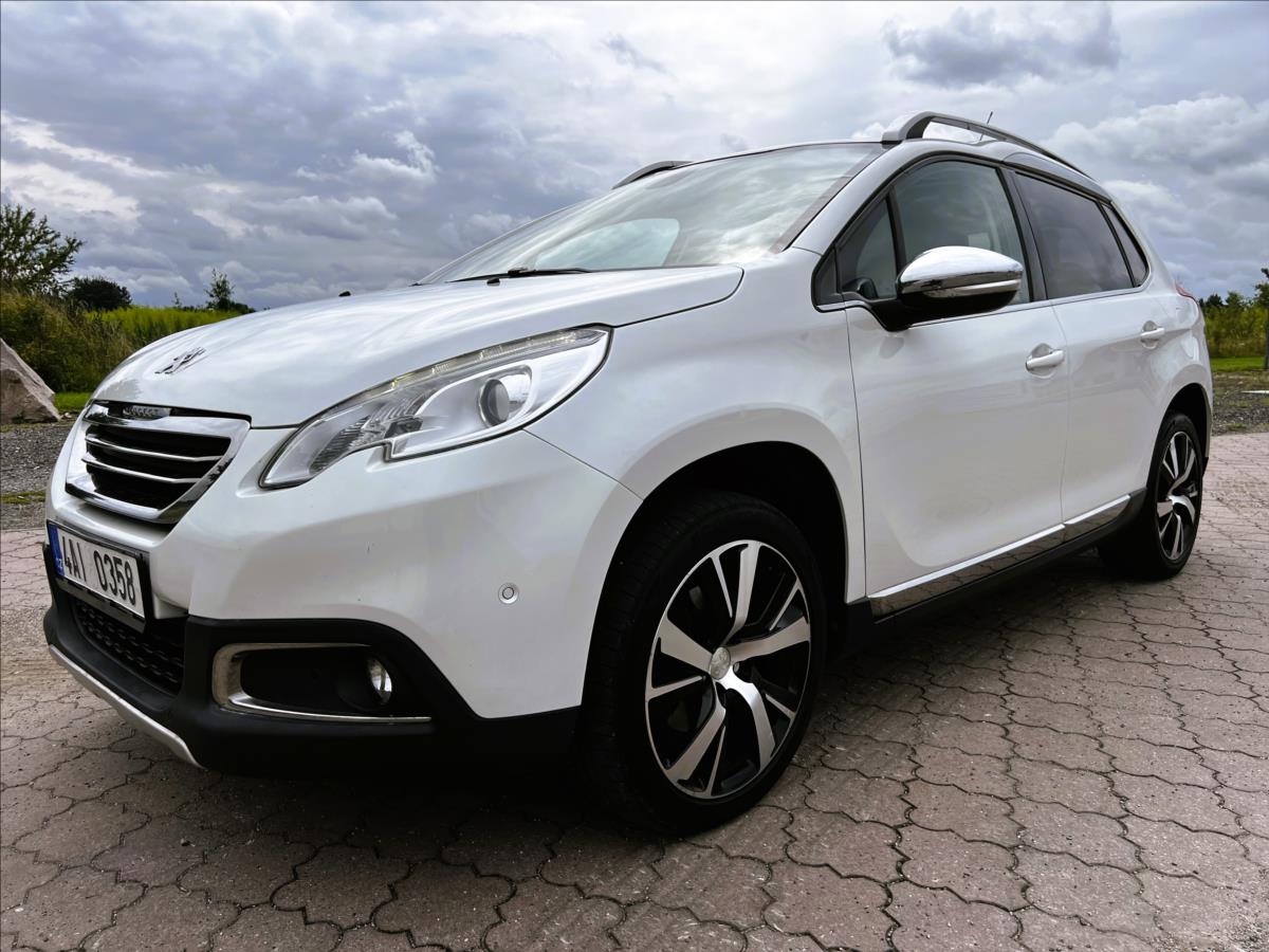 peugeot-2008-1-6-hdi-84-kw-allure-pano-navi - 4