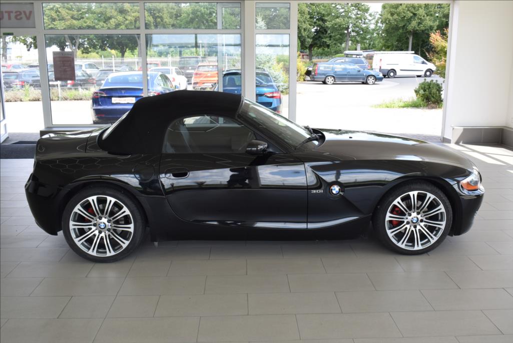 bmw-z4-3-0-i-r6-navi-aut-f1 - 3