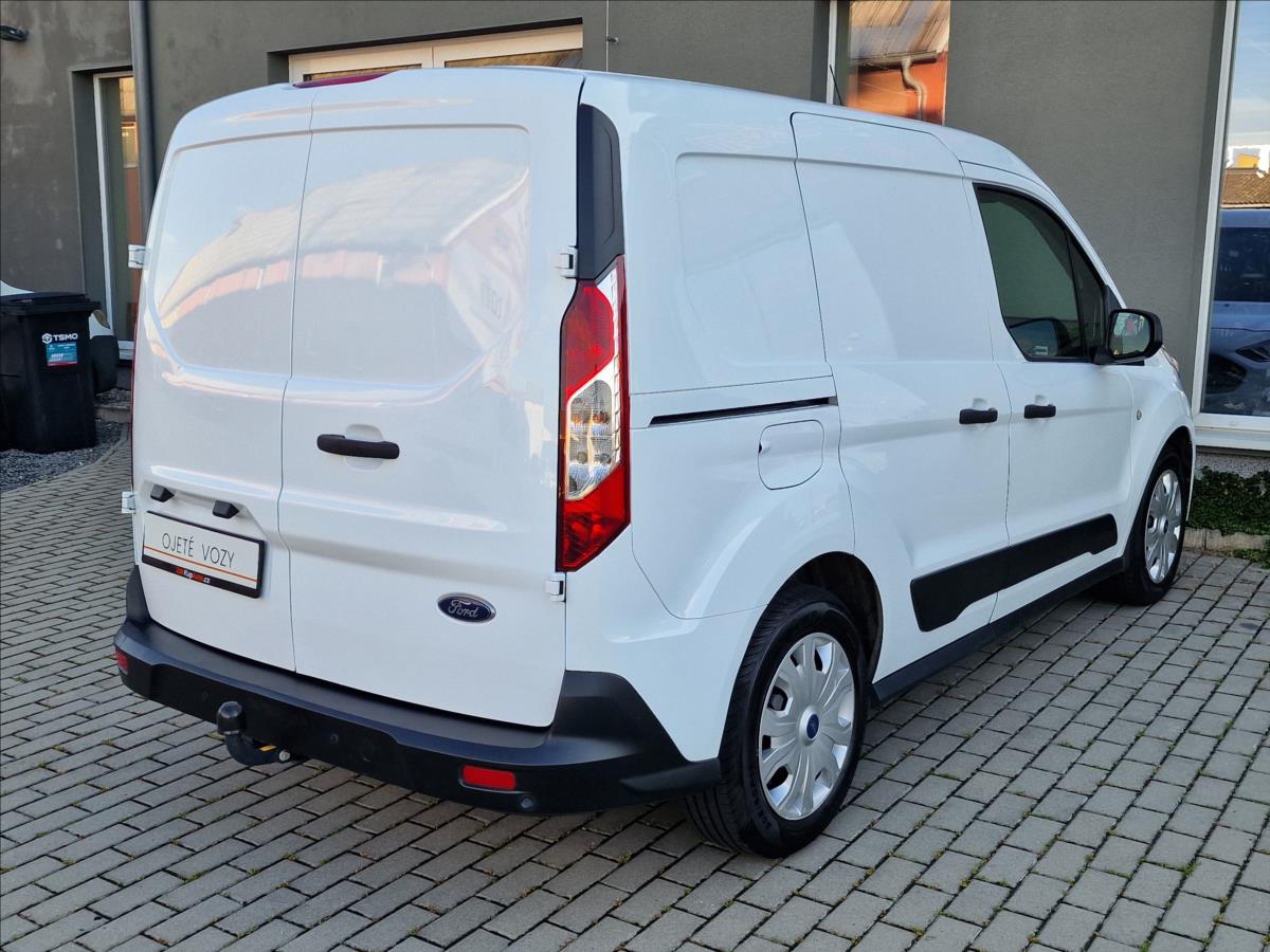 ford-transit-connect-1-5-ecoblue-puvod-cr-1-maj - 9
