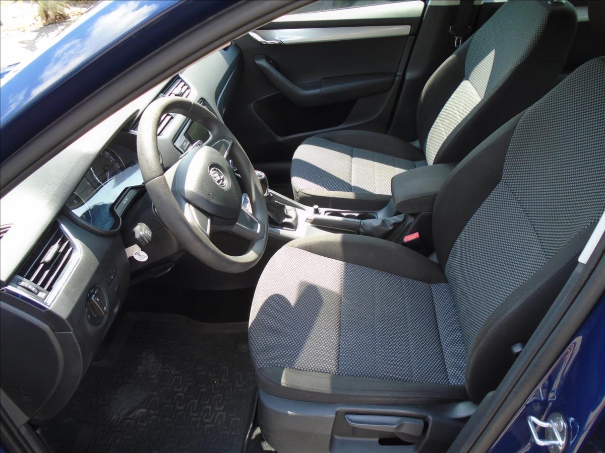 skoda-octavia-1-6-1-6-tdi-4x4 - 9