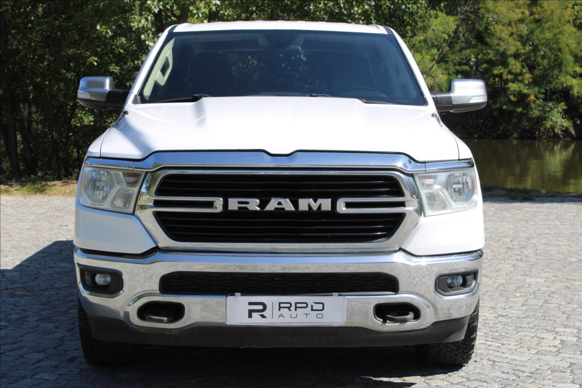 dodge-ram-1500-5-7-hemi-v8-4wd-big-horn - 7