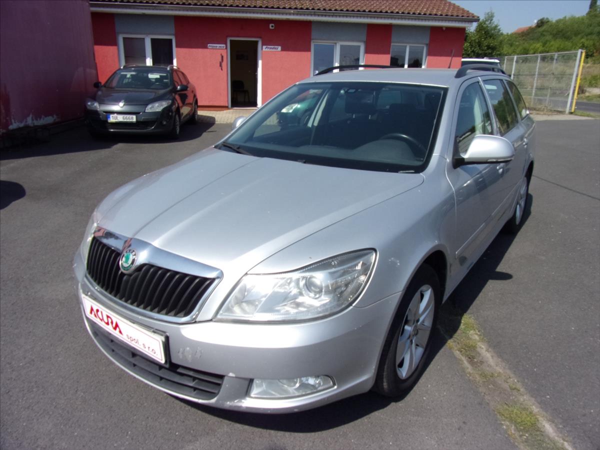 skoda-octavia-1-6-tdi-elegance-odp-dph - 6
