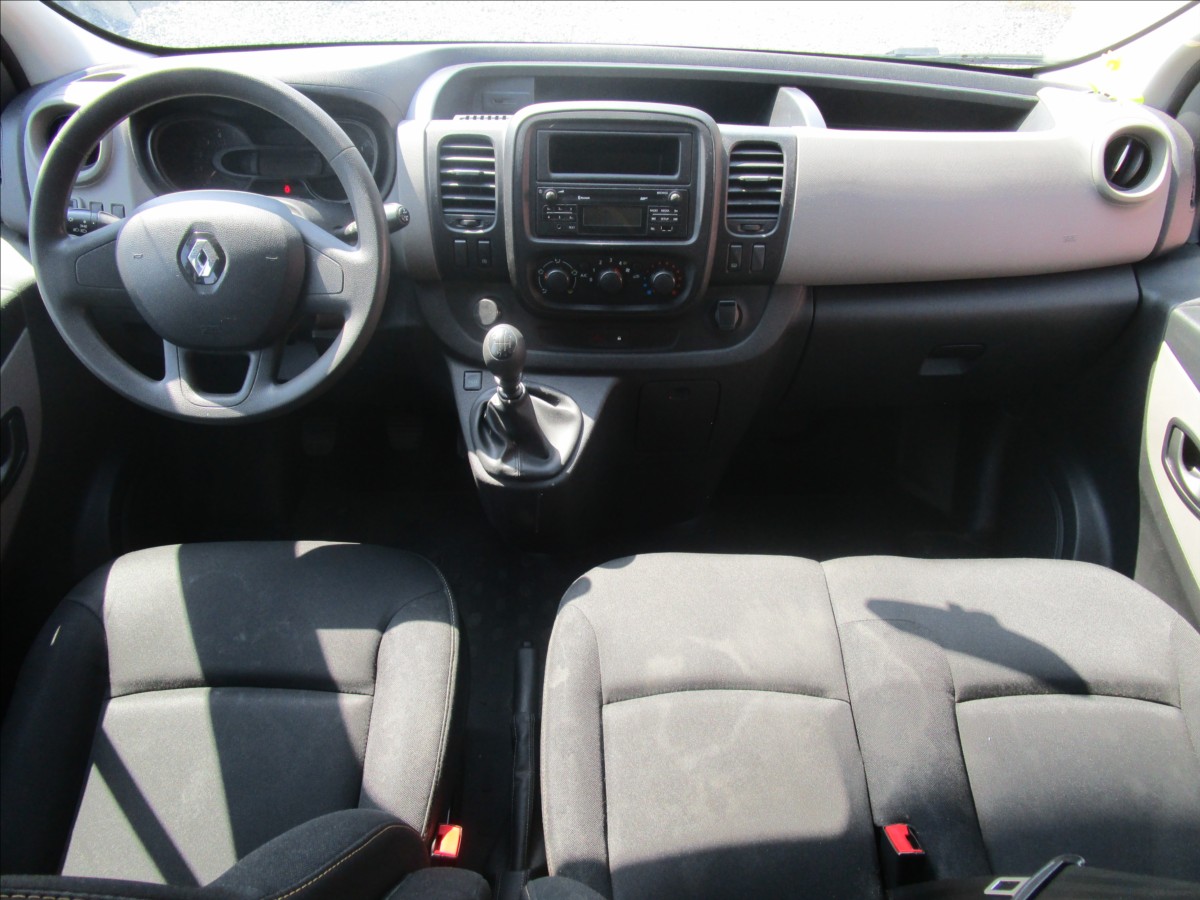 renault-trafic-1-6-dci-klima-9-mist-1-maj - 6