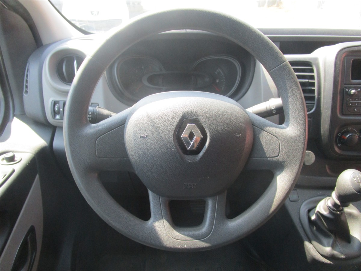 renault-trafic-1-6-dci-klima-9-mist-1-maj - 7