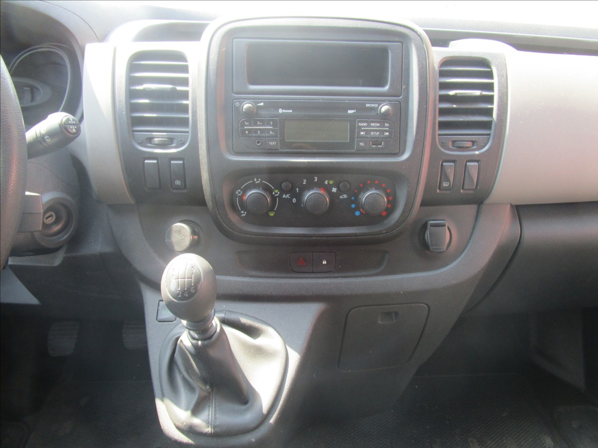renault-trafic-1-6-dci-klima-9-mist-1-maj - 8
