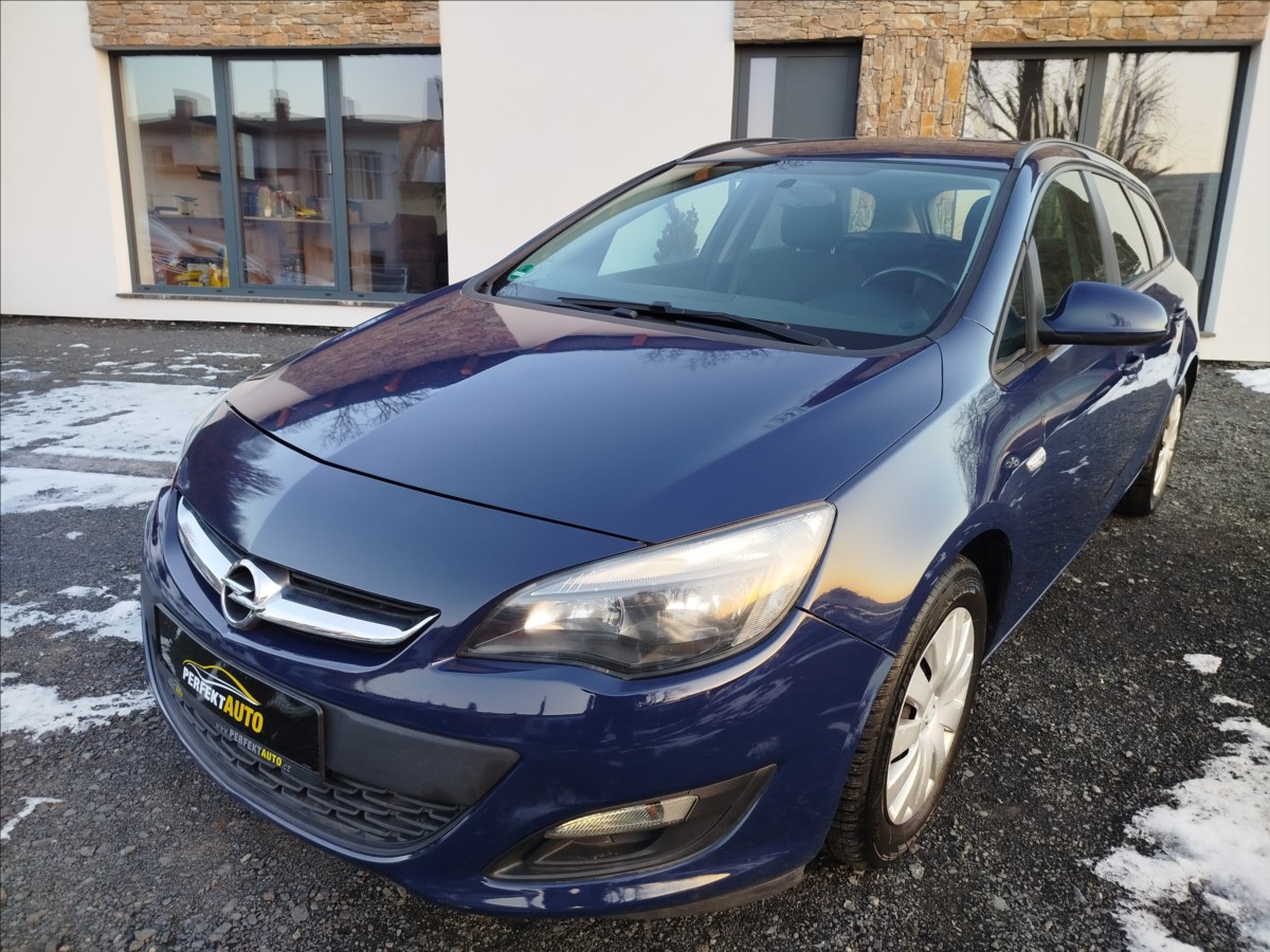 Opel Astra 1,6 i 85kW ENJOY