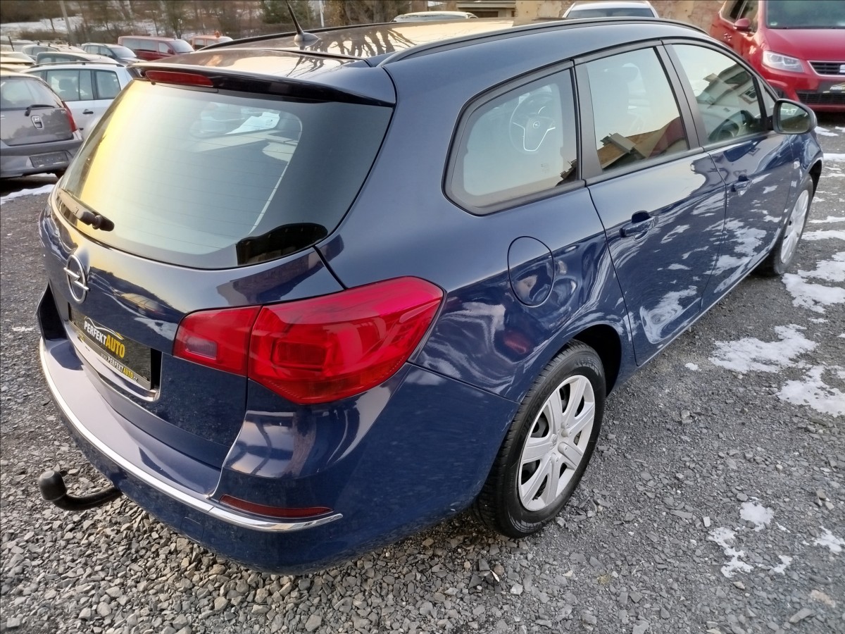 opel-astra-1-6-i-85kw-enjoy - 5