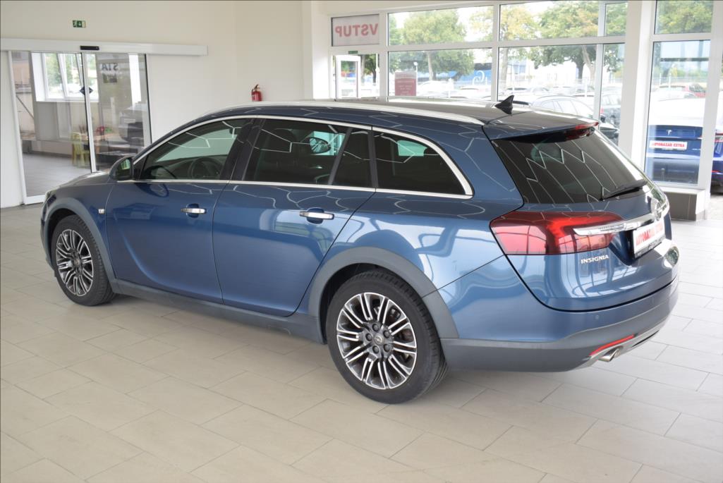 opel-insignia-2-0-ctdi-1-maj-4x4-navi-2xalu - 7