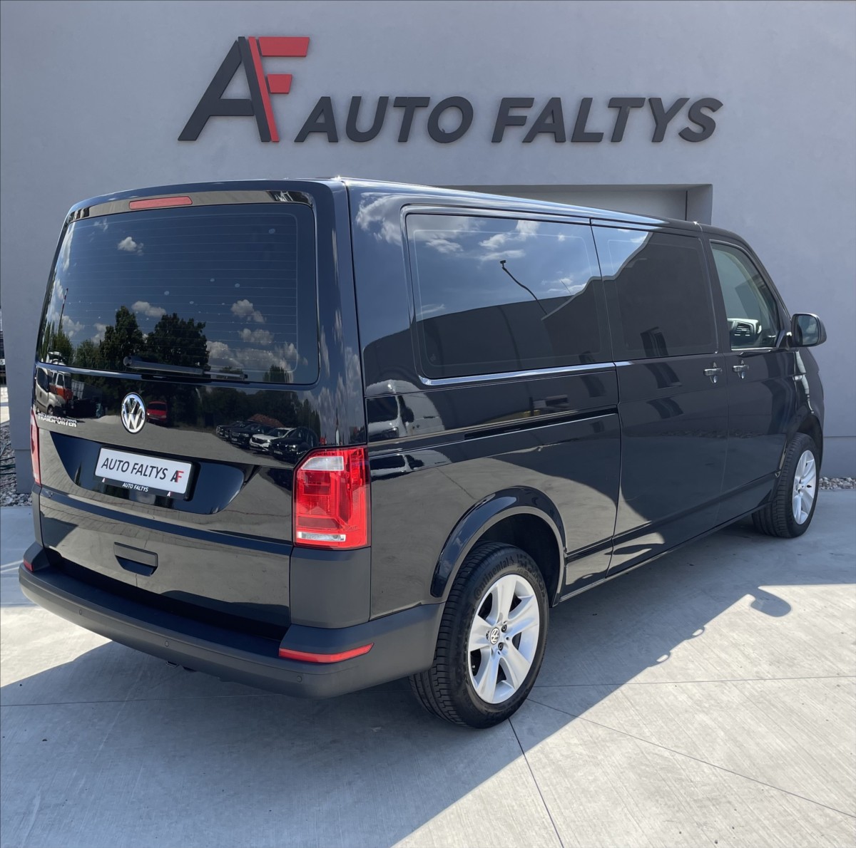 volkswagen-transporter-2-0-tdi-110kw-long-dsg-9-mist - 2