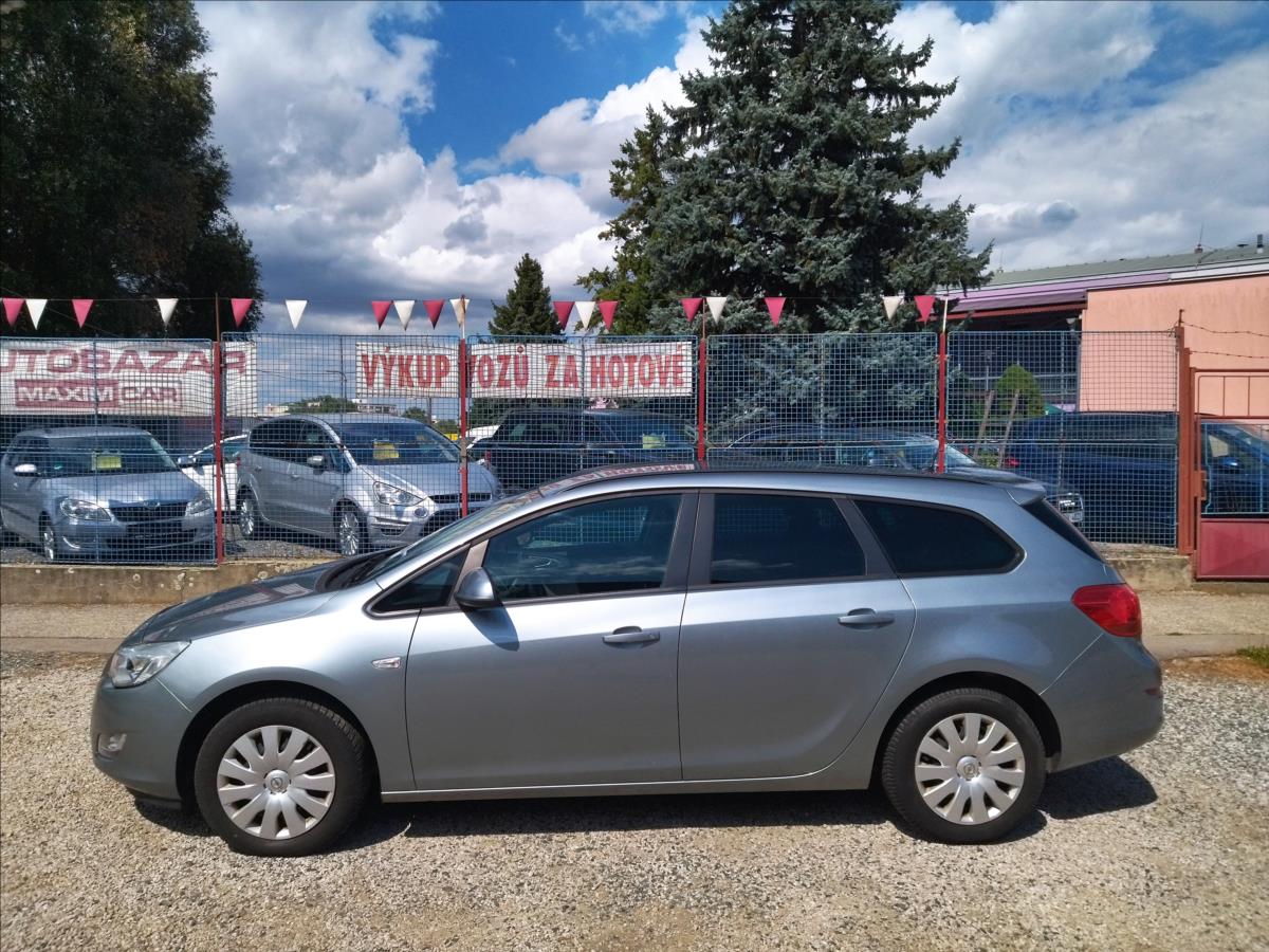 opel-astra-1-4-i-16v-sports-tourer - 7