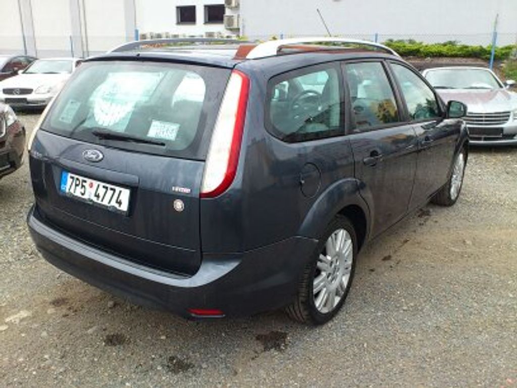 ford-focus-1-6-tdci-hlucny-motor - 4