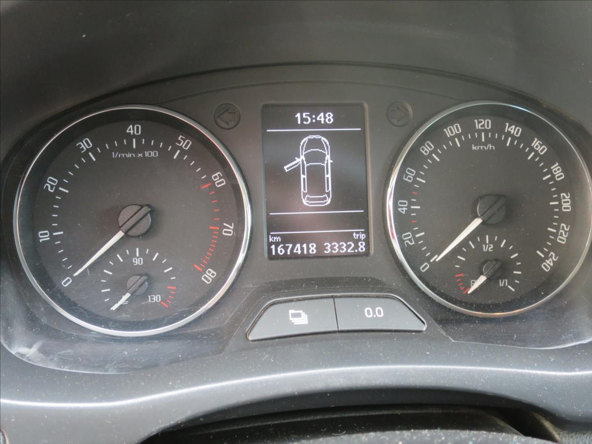 skoda-fabia-1-2-tsi - 8