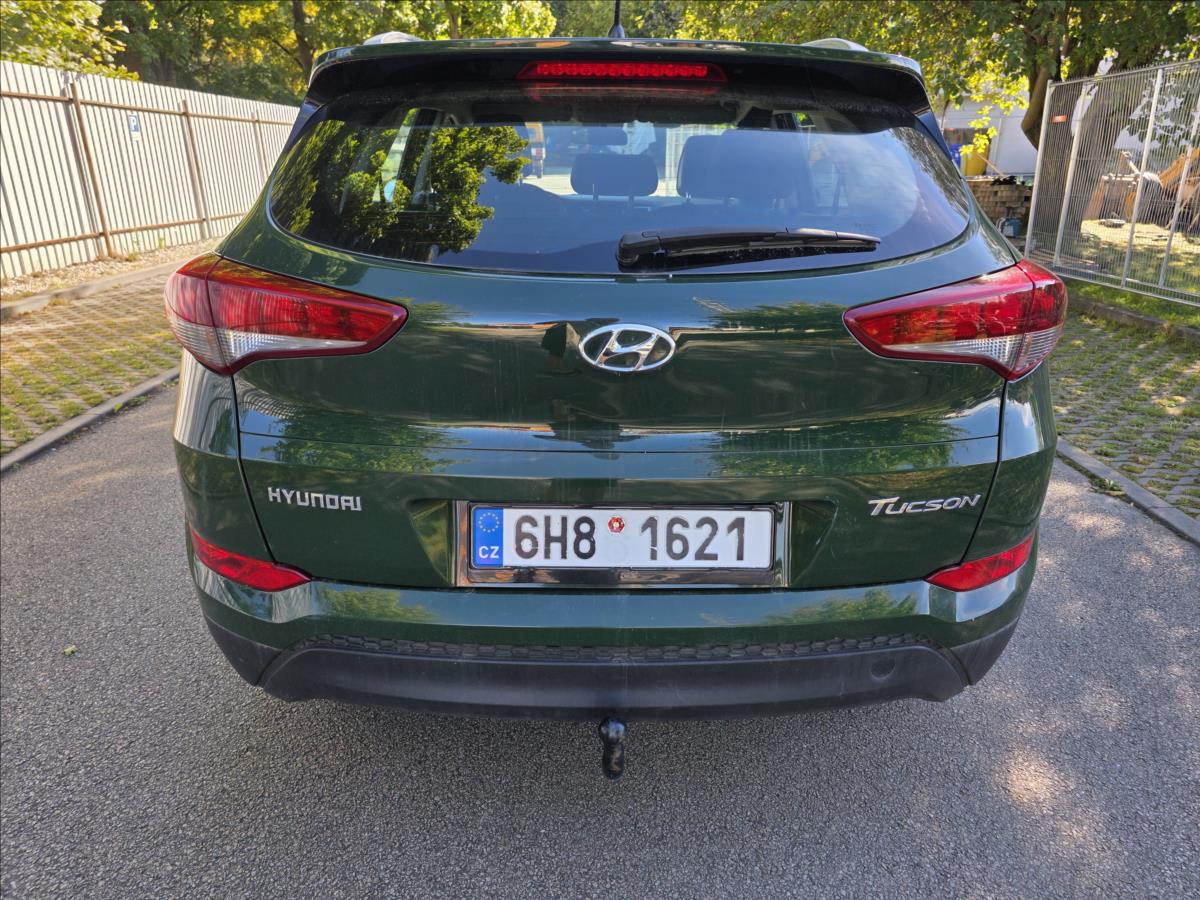 hyundai-tucson-2-0-16v-100kw-4x4-koupeno-v-cr-2-0crdi-16v-100kw-4x4-koupeno - 4