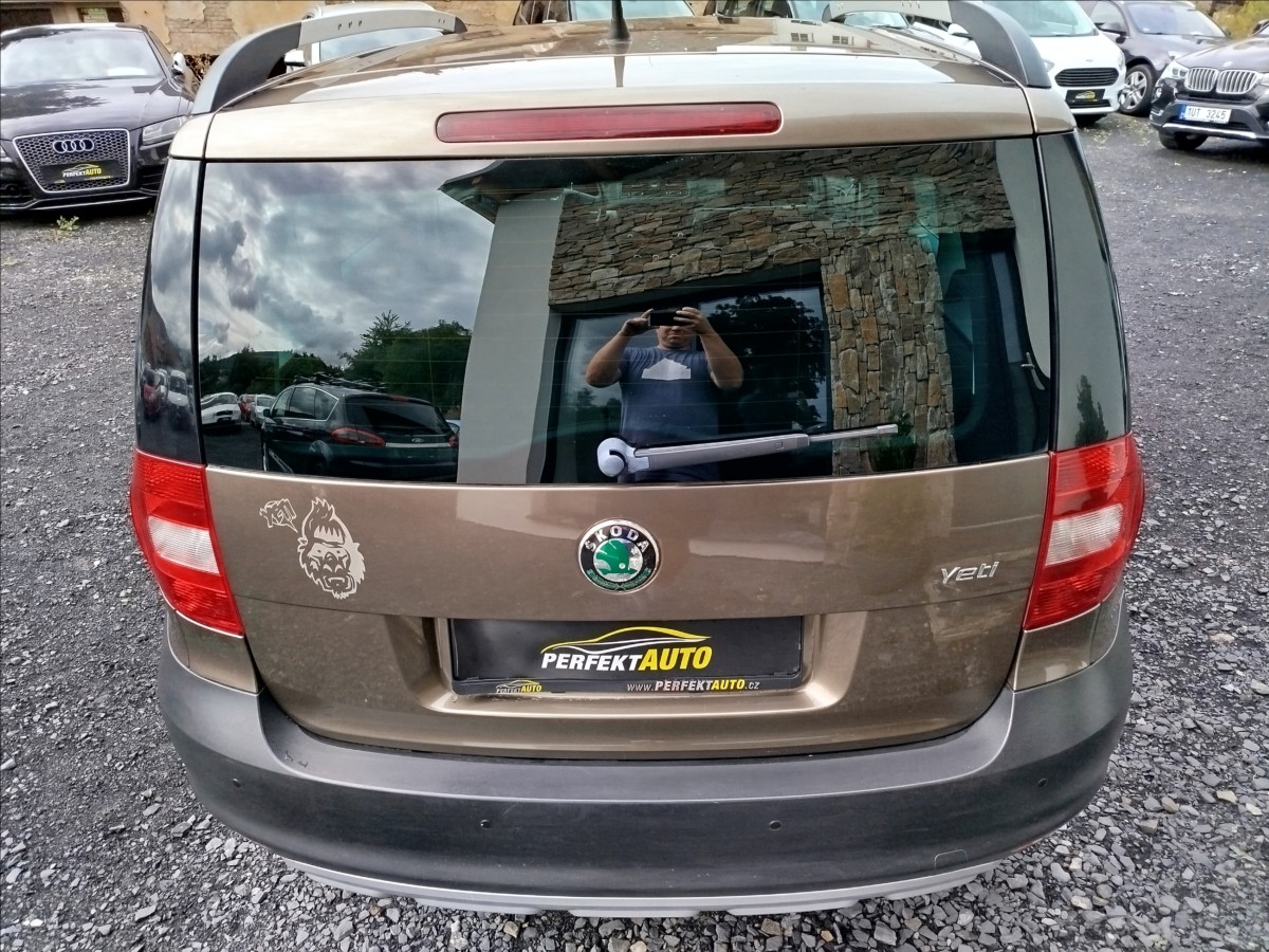 skoda-yeti-1-2-tsi-77kw-action - 4