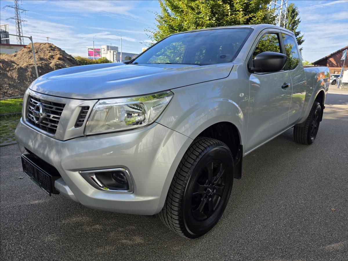 Nissan Navara 2,3 120 KW 4X4 1.MAJITEL DPH!  2.3DCI 120 KW 4X4 1.MAJITEL DP