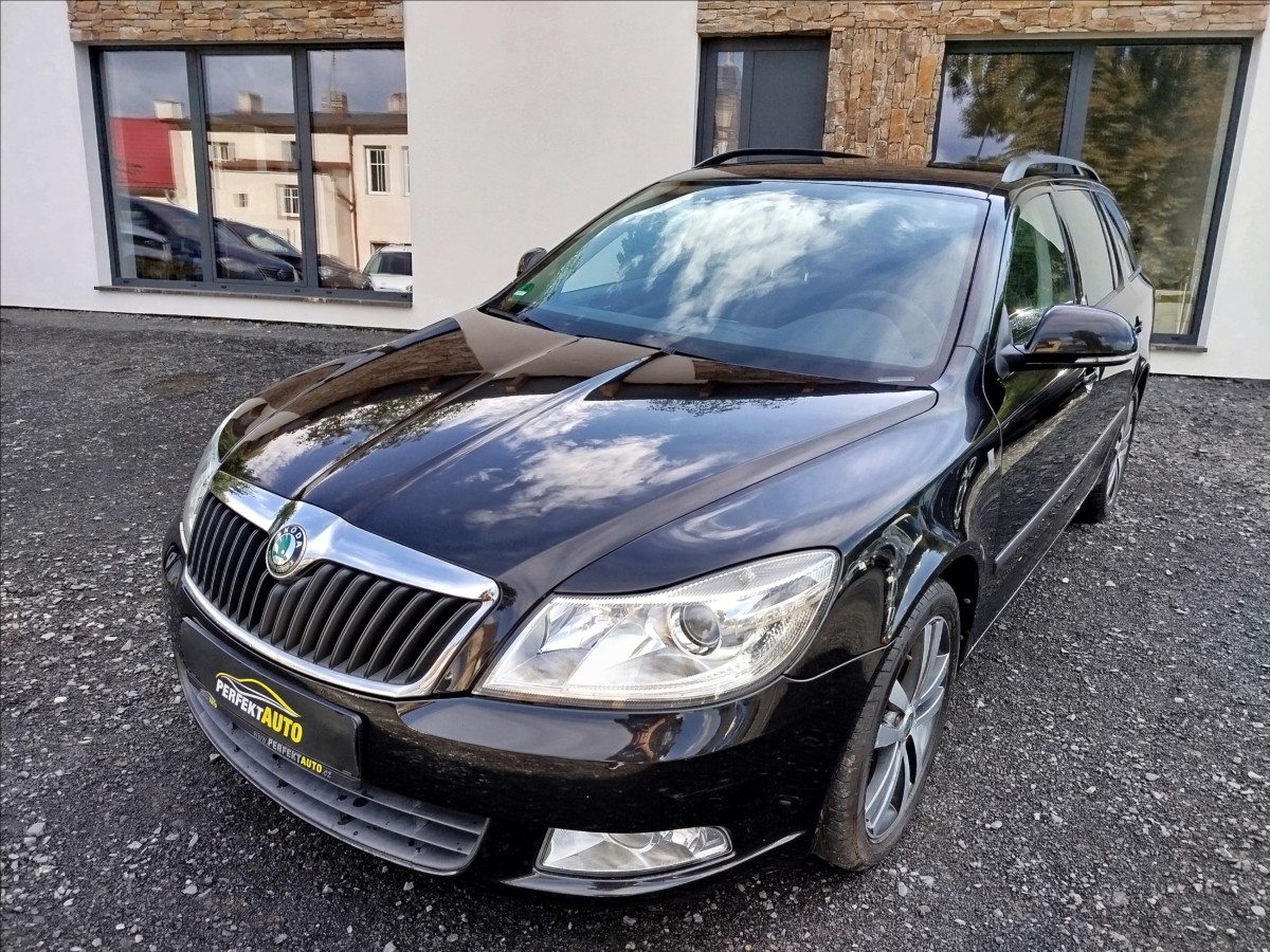 Škoda Octavia 1,6 TDi 77kW, TAŽNÉ, ELEGANCE