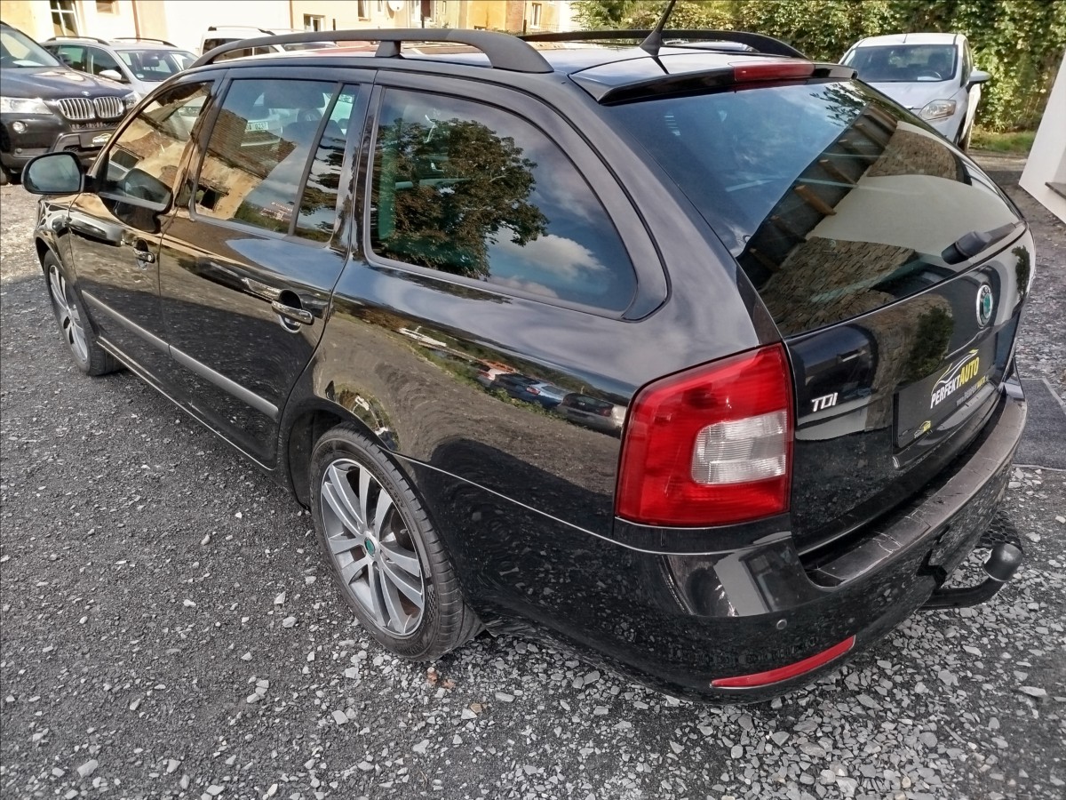 skoda-octavia-1-6-tdi-77kw-tazne-elegance - 3