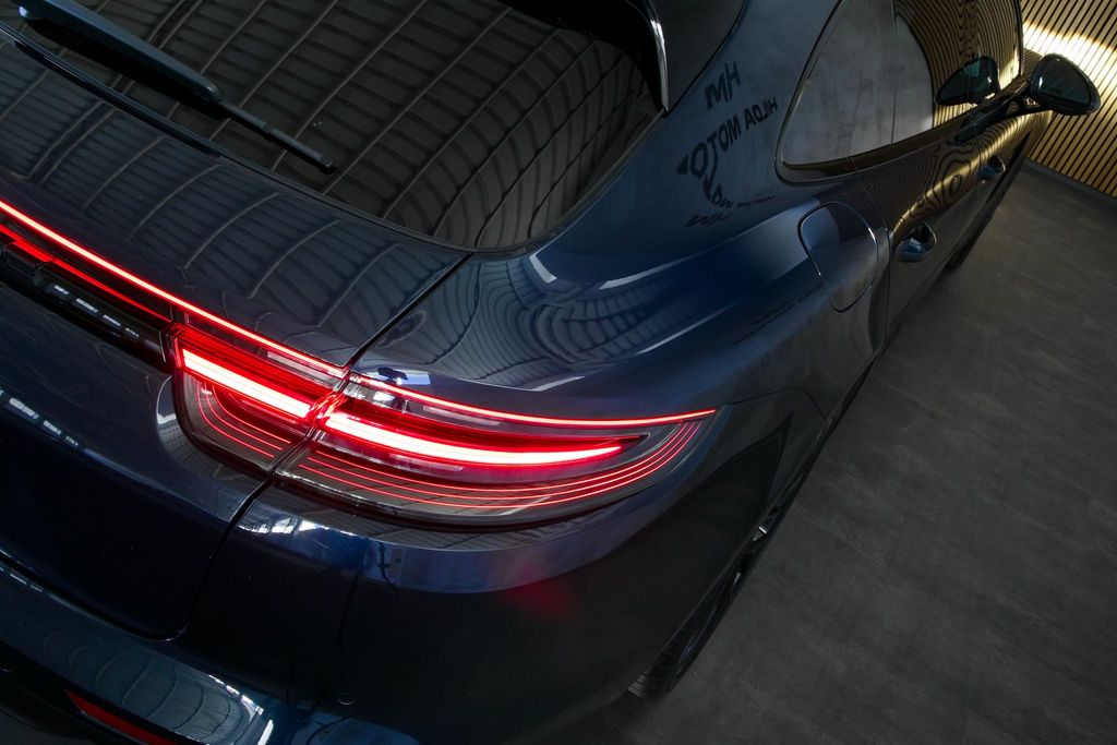 porsche-panamera-gts-sport-turismo-338kw-panora - 9