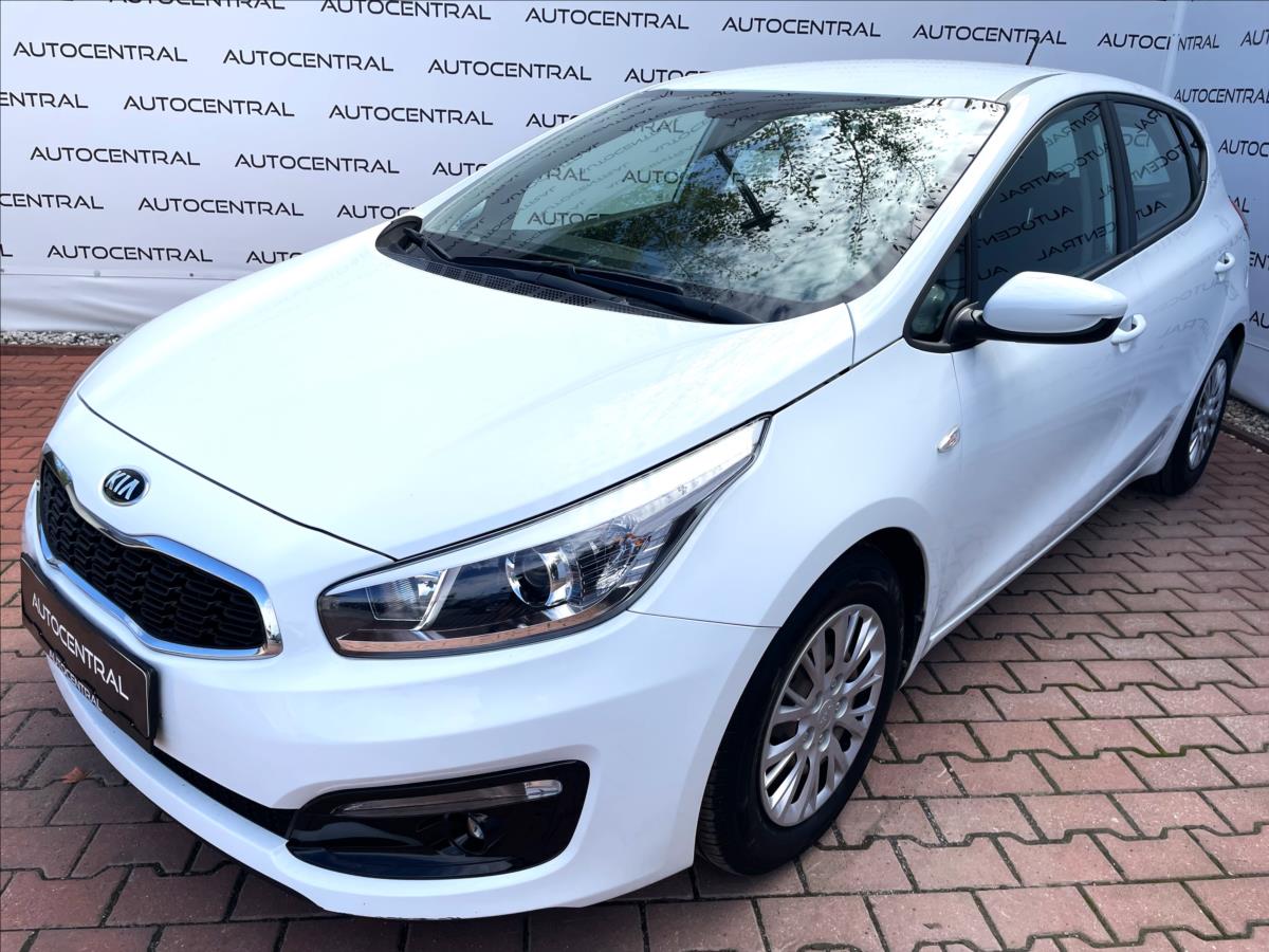 kia-ceed-1-4-i-po-servisu-cr - 6