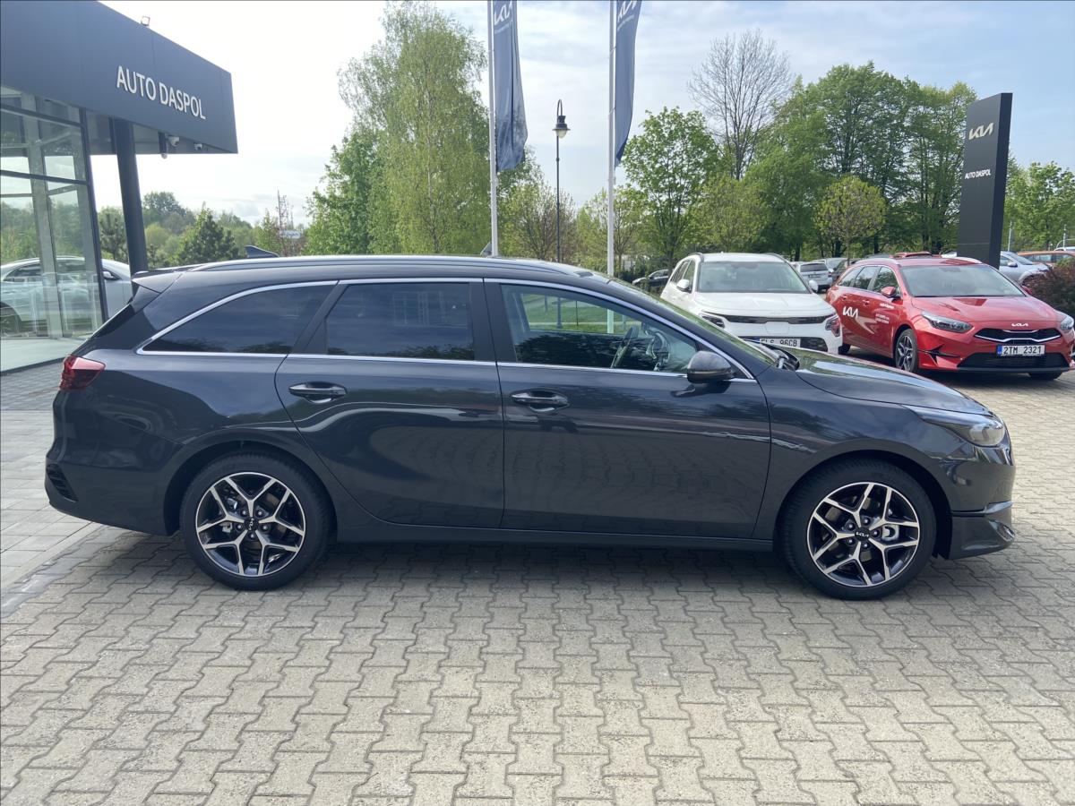 kia-ceed-1-5-t-gdi-7dct-top-bus-ref-sw - 1