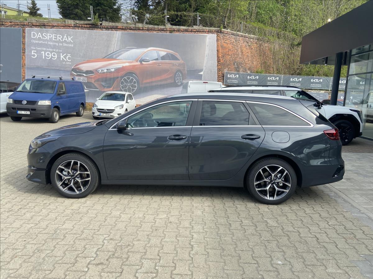 kia-ceed-1-5-t-gdi-7dct-top-bus-ref-sw - 5