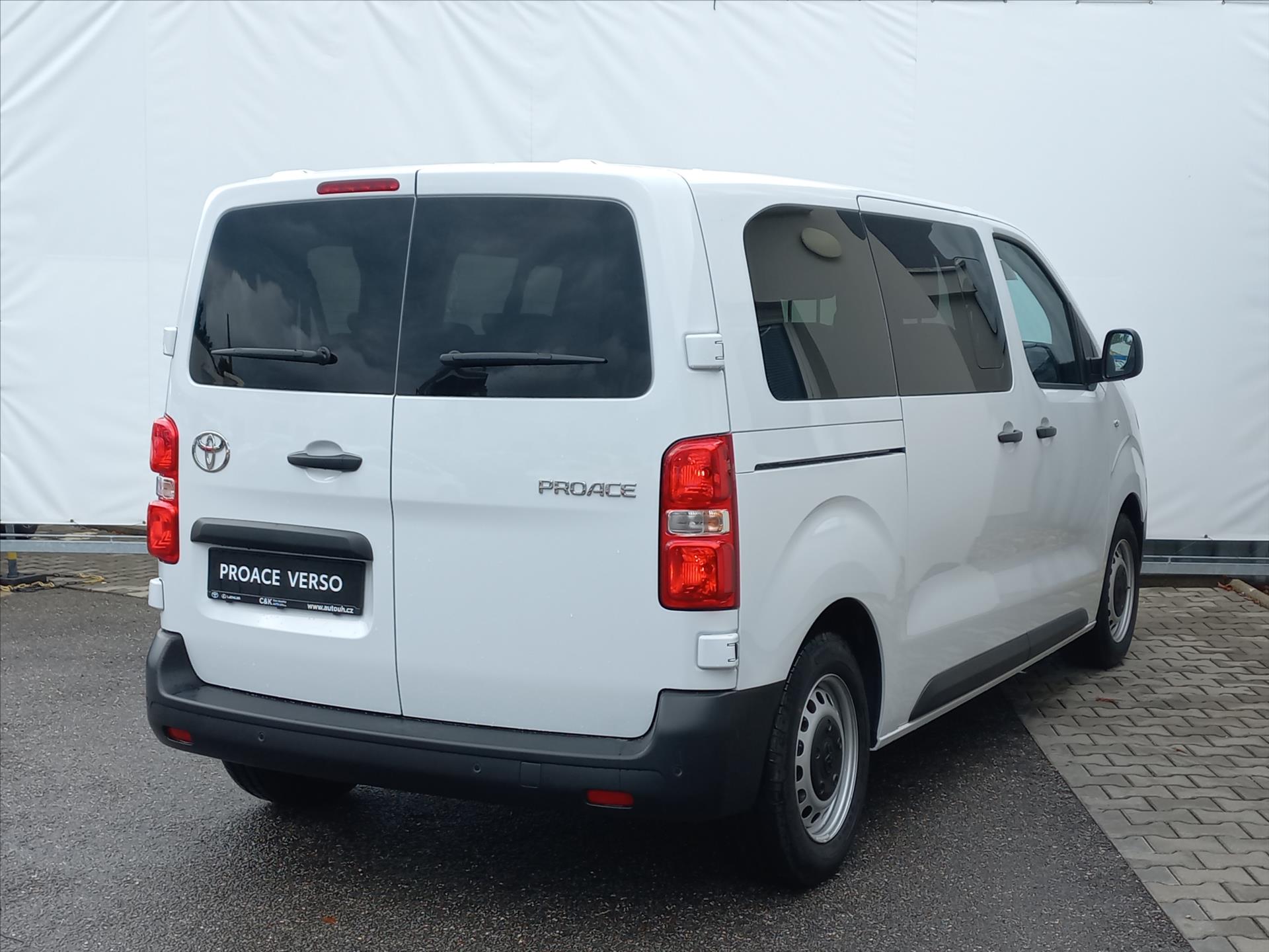 toyota-proace-verso-2-0-diesel144k-6mt-5d-glass-l1-combi-9-mist - 2