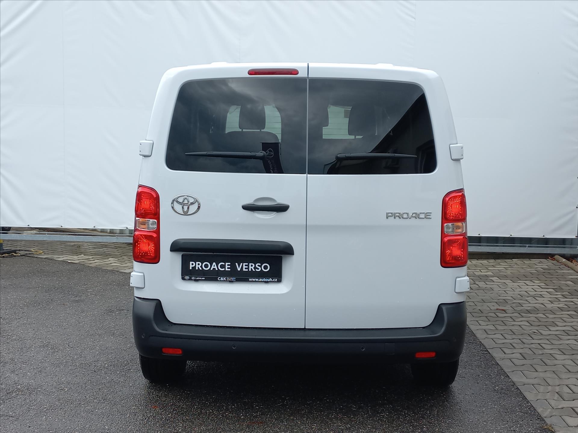 toyota-proace-verso-2-0-diesel144k-6mt-5d-glass-l1-combi-9-mist - 5