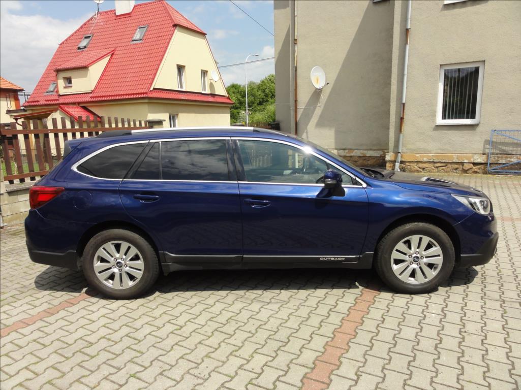 subaru-outback-2-5-1-majitel - 2