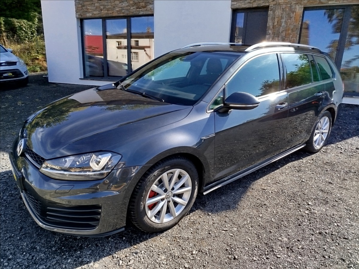 volkswagen-golf-2-0-gtd-135kw-nezavisle-topeni - 1