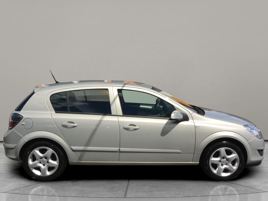 opel-astra-1-6i16v-automat-easytronic - 3