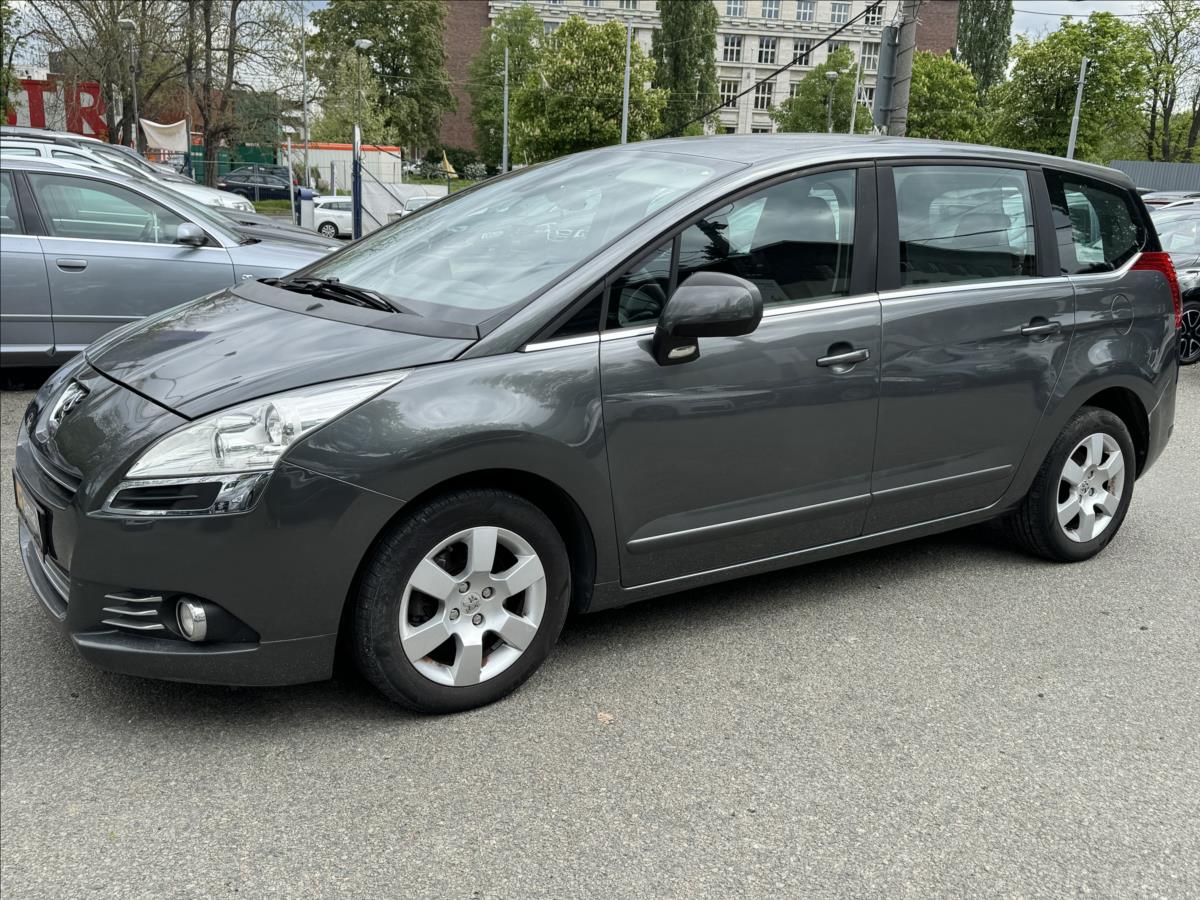 peugeot-5008-2-0-7-mist-plny-servis-peugeot - 2