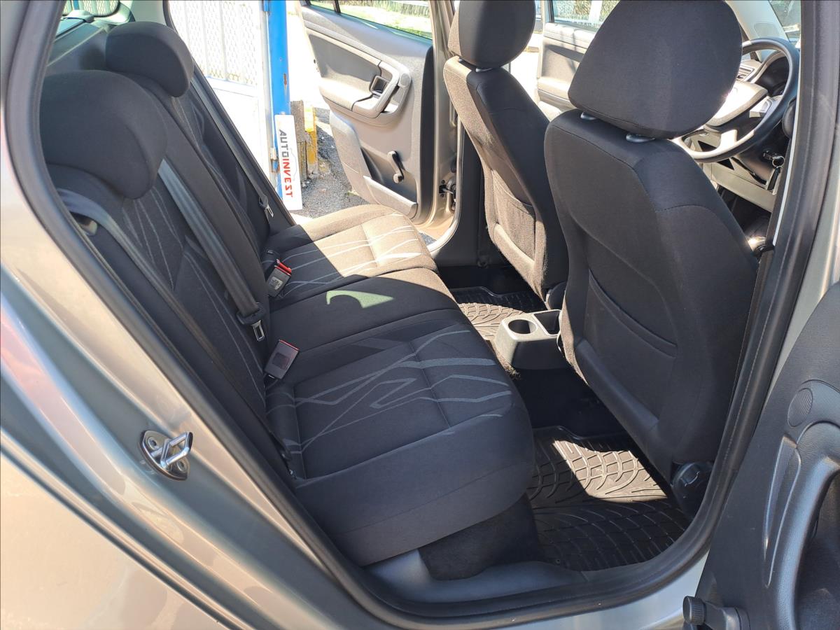 skoda-fabia-1-2-tsi-digiklima-tempomat - 6