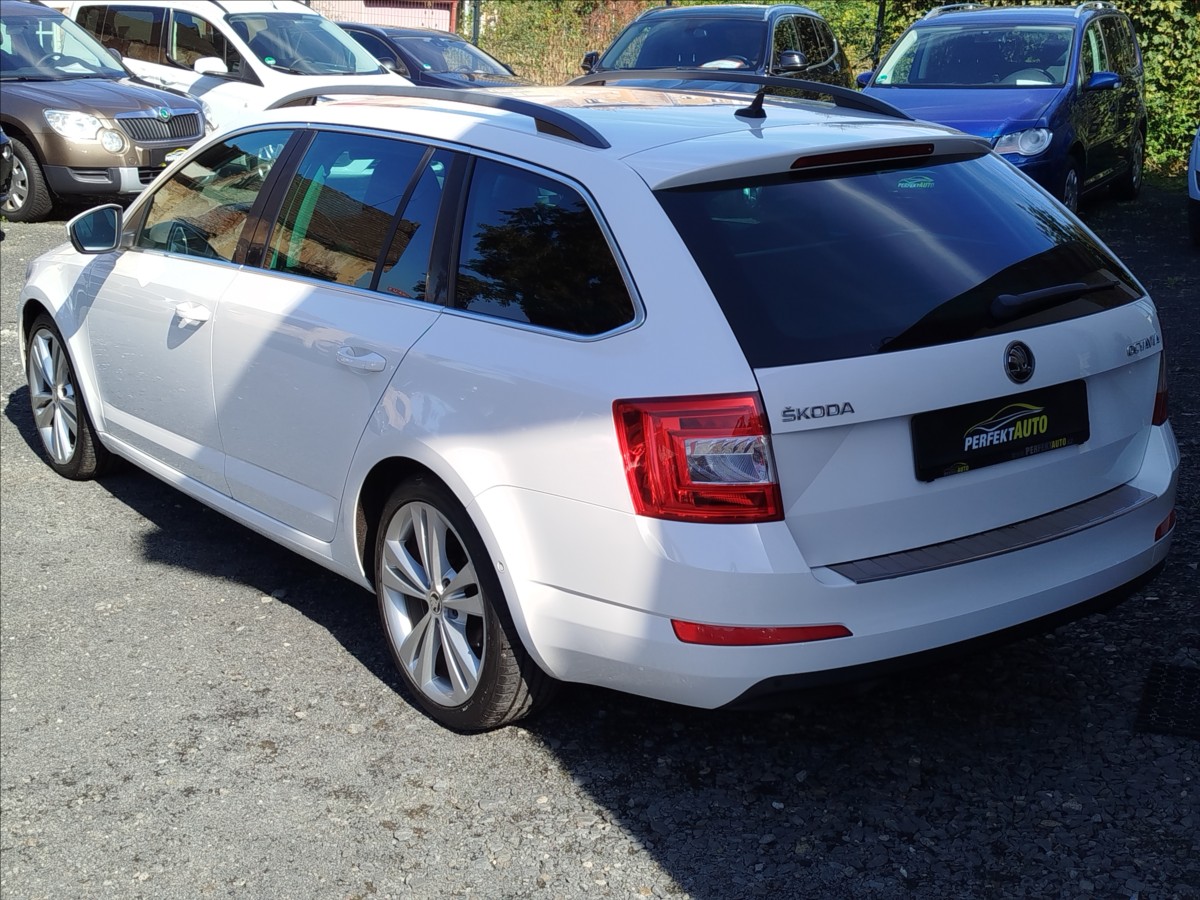 skoda-octavia-2-0-tdi-110kw-elegance - 3