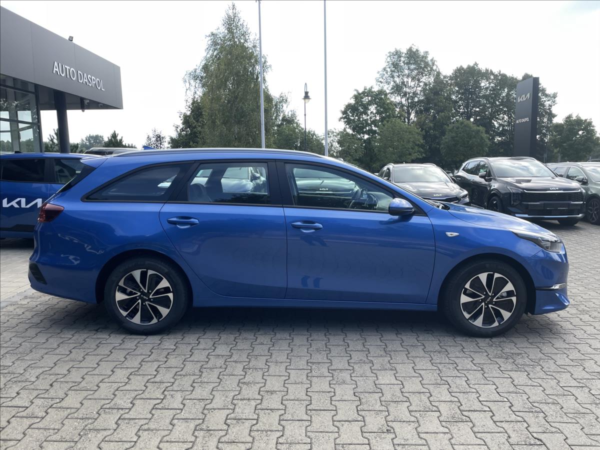 kia-ceed-1-5-t-gdi-7dct-spin-ref-sw - 1