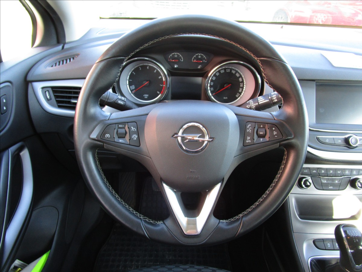 opel-astra-1-0-turbo-aut-klima-2-maj - 7